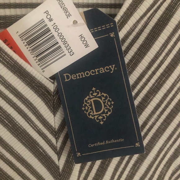 Democracy Striped Blouse - Picture 7 of 9